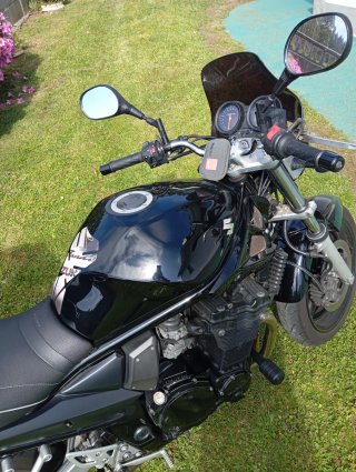 Suzuki Bandit 650 Negra