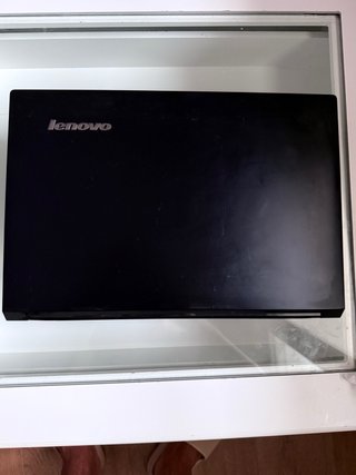 Portátil Lenovo 15.6'' i5 16GB RAM SSD + 500GB