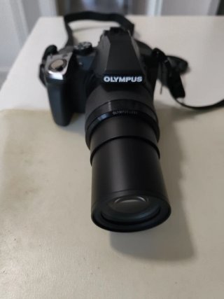 Cámara Olympus SP-100EE