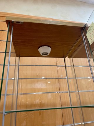 2 Vitrinas de Cristal y Madera