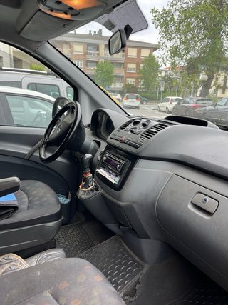 Mercedes-Benz Vito 2005
