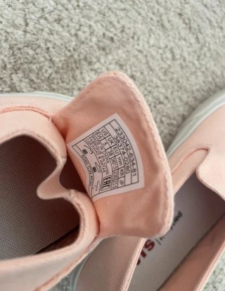 Zapatillas Levi's rosas talla 38