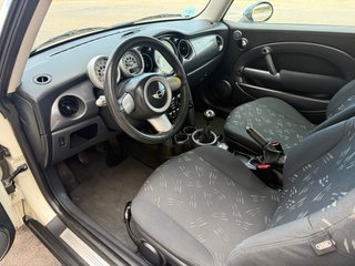 MINI One 2006