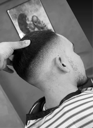 CORTE DE CABELLO A DOMICILIO DIAS DOMINGOS!