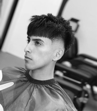 CORTE DE CABELLO A DOMICILIO DIAS DOMINGOS!