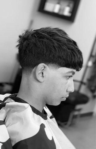 CORTE DE CABELLO A DOMICILIO DIAS DOMINGOS!