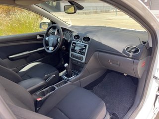Ford Focus 1.6i🟢