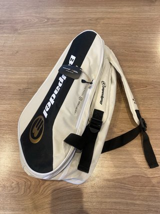 Paletero Bullpadel Premier Padel Tour BPP25015