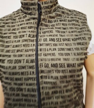 Chaleco estampado Let Go