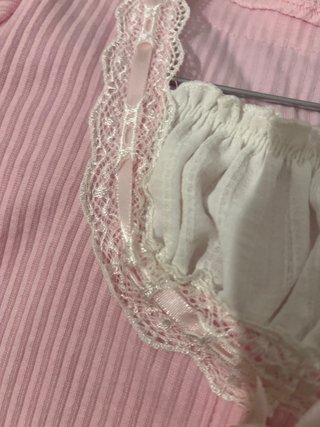 Top Kawaii Y2K Rosa con Perlas
