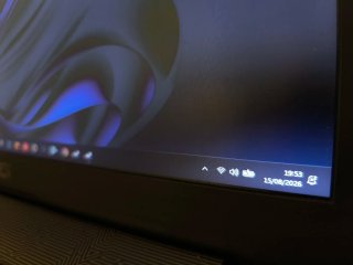 Portátil Asus ROG, i7, 8GB RAM, 500GB SSD, Nvidia