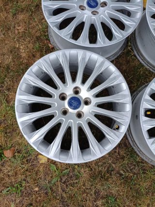 Llantas originales Ford 17 pulgadas