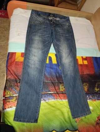 Pantalones pitillo azules