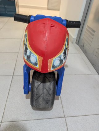 Moto infantil Molto Premium
