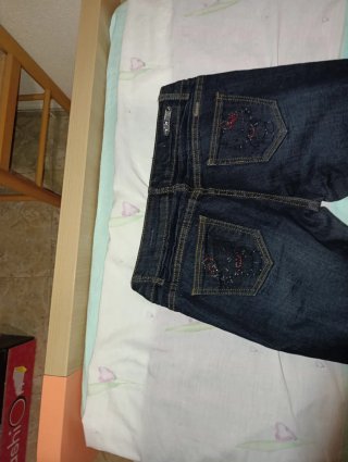 Pantalones de cuadros grises