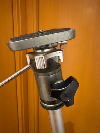 Trípode Fotográfico Profesional de 60 a 143 cm
