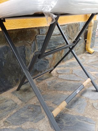 Mesa aux. plegable (aluminio y vidrio templado)