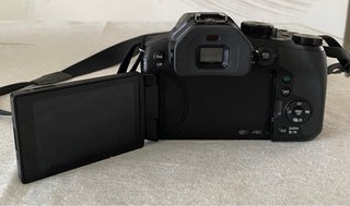 Panasonic Lumix DMC-FZ300 4K + Borsa Lowepro