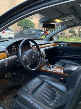 Volkswagen Phaeton 2011