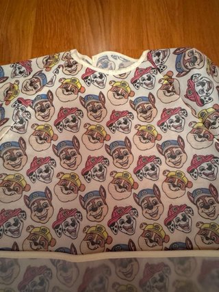 Lote 2 Baberos con Mangas Impermeables