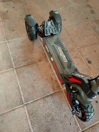 Patinete Ecoxtreme M-41 Tank 3 Ruedas