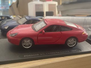 Porsche 911 Carrera Coupe 1997 Scala 1:43