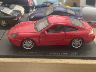 Porsche 911 Carrera Coupe 1997 Scala 1:43