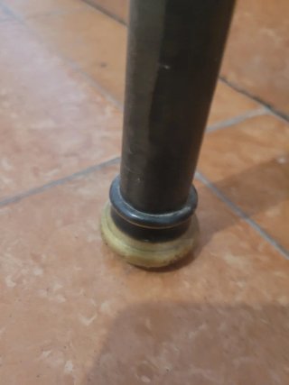 Cabecero de hierro forjado negro y dorado