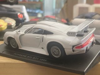 Porsche 911 GT1 1995 Scala 1:43 no box