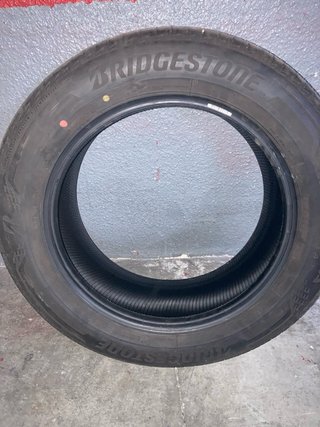 Neumático Bridgestone Turanza T005A 215/60R17 96H