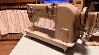 Máquina Industrial Bernina 217 N50