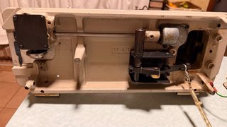 Máquina Industrial Bernina 217 N50