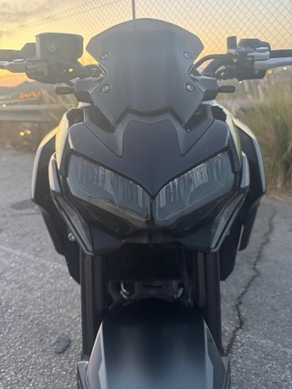 Kawasaki Z900 2024 Negra y Verde