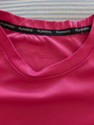 Camiseta Boomerang Manga Corta Rosa