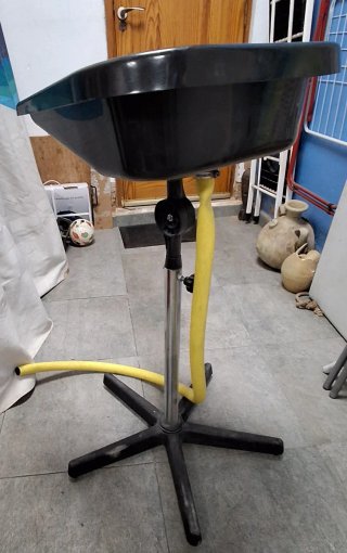 Lavador de cabeza regulable y portatil peluqueros