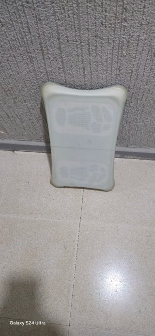 Juegos Nintendo Wii: UP, Just Dance 2, Sims 3