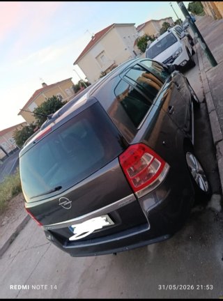 Opel Zafira 2011