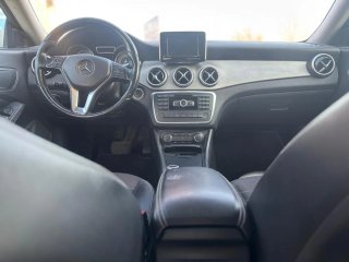 Mercedes-Benz Clase CLA 200 7G 2014