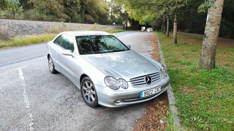 Mercedes-Benz  CLK 270 CDI muy cuidado - foto 1