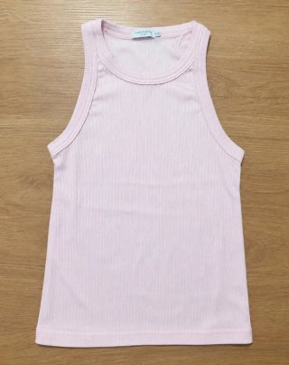 Camiseta tirantes Stradivarius rosa