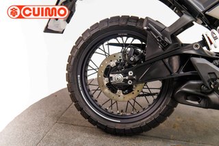 HUSQVARNA SVARTPILEN 125