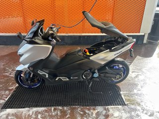 Yamaha TMAX SX  530 Maxi Scooter
