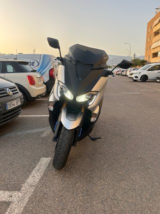 Yamaha TMAX SX  530 Maxi Scooter