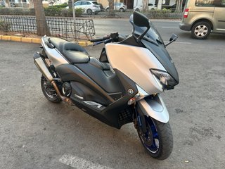 Yamaha TMAX SX  530 Maxi Scooter