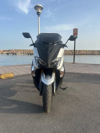 Yamaha TMAX SX  530 Maxi Scooter