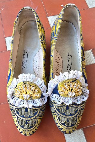 Falda Fallera, Delantal y Zapatos 38, Talla 40-44