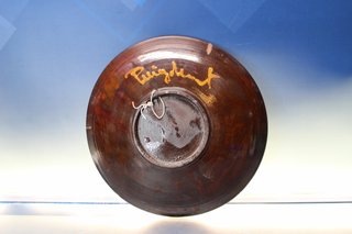 Ceramica smaltata Puigdemont. La Bisbal: Piatto, ciotola, fonte vintage.