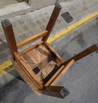 2 Sillas de Pino y Asiento de Enea Hecho a Mano