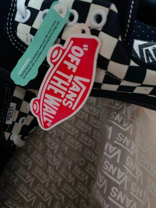Bambas Vans NUEVAS con CAJA