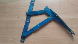 Bisagra capot mercedes vito w638